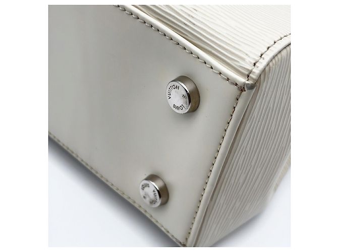Borsa a tracolla Louis Vuitton in pelle Epi Bianco sporco - vista 15