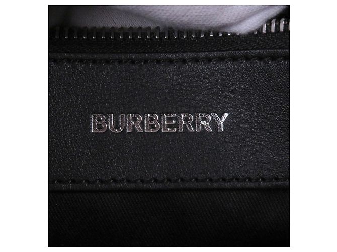 Burberry Check Pattern Messenger Bag Black - view 10