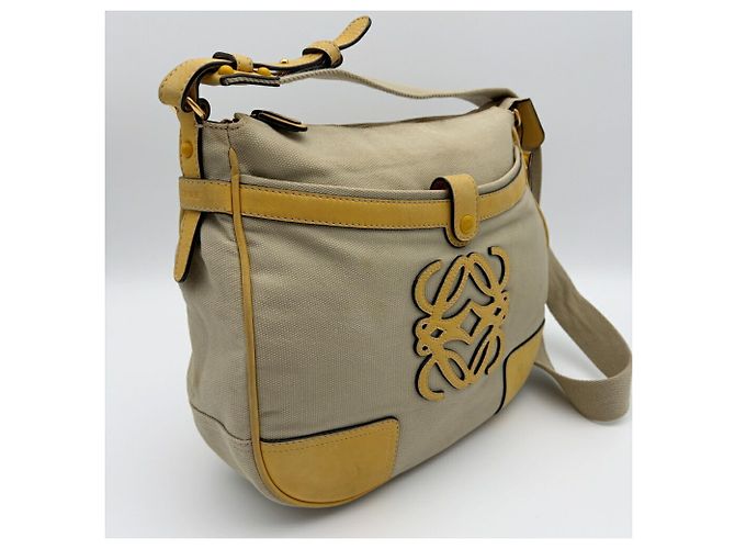 Bolso de hombro Loewe Anagram Beige Amarillo - vista 4