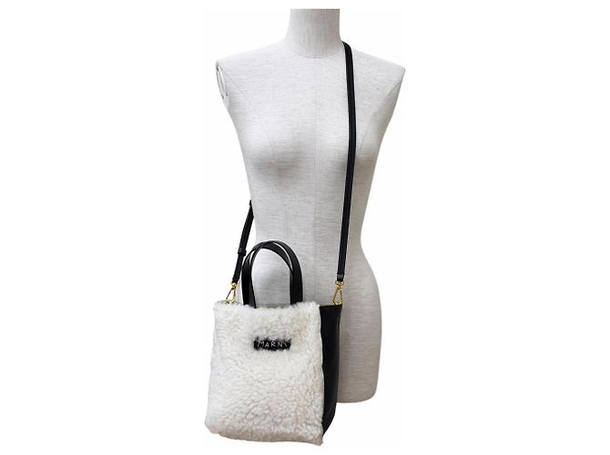 Bolsa de Ombro Mini Museo Soft Marni Preto Fora de branco - vista 6