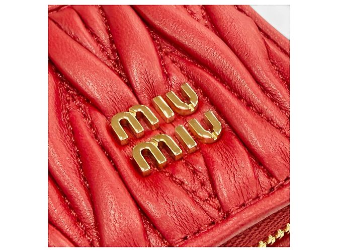Charm in pelle Matelassé Miu Miu Rosso D'oro - vista 7