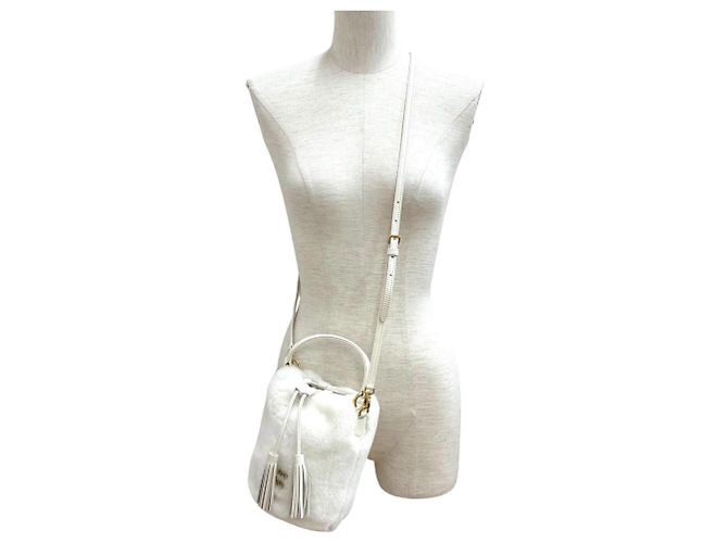 Borsa a tracolla Miu Miu 5BE085 in pelliccia di pecora con logo in metallo Bianco - vista 3