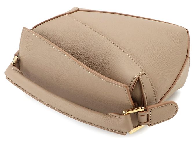 Bolsa Loewe Puzzle Edge Mini Areia - vista 6