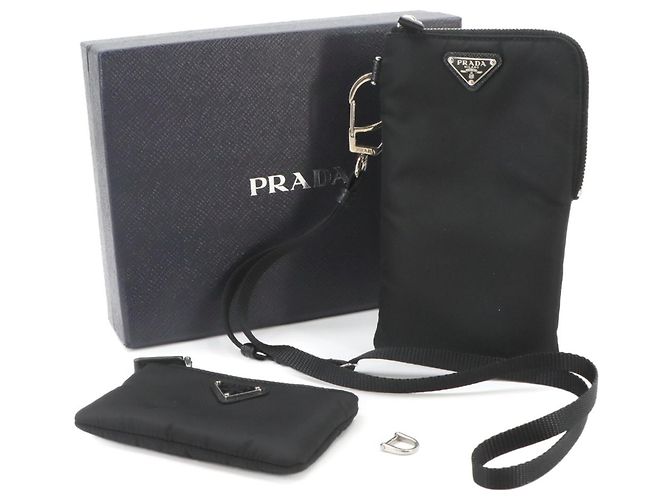 Prada Handtaschen-Pouch aus schwarzem Nylon - Ansicht 2