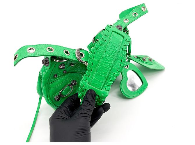 Balenciaga Le Cagole Giant Studs Leather XS Verde - vista 6