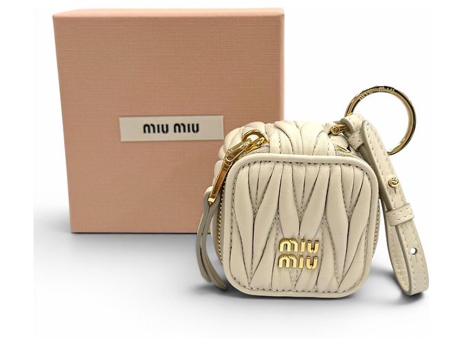 Charm per borsa in pelle Miu Miu Beige - vista 2