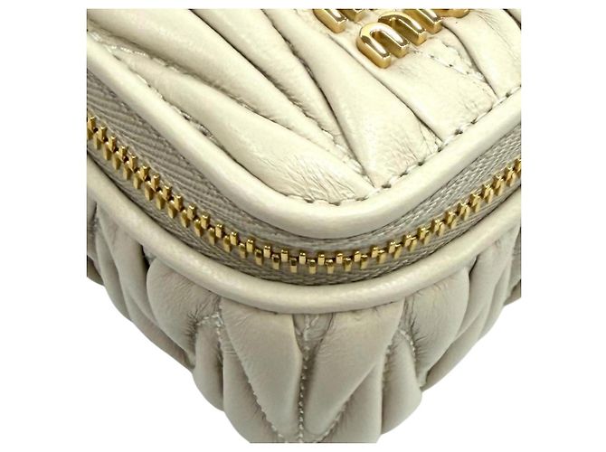 Charm per borsa in pelle Miu Miu Beige - vista 6