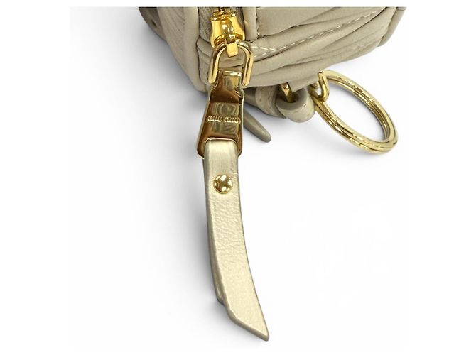 Charm per borsa in pelle Miu Miu Beige - vista 9