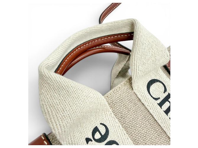 Mala Tote Mini Chloé Woody Marrom Bege - vista 8