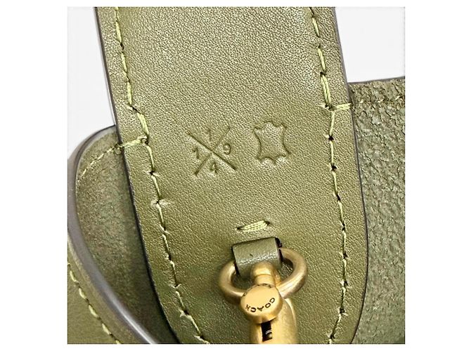 COACH CCC23 Bleeker Beuteltasche Khaki - Ansicht 16