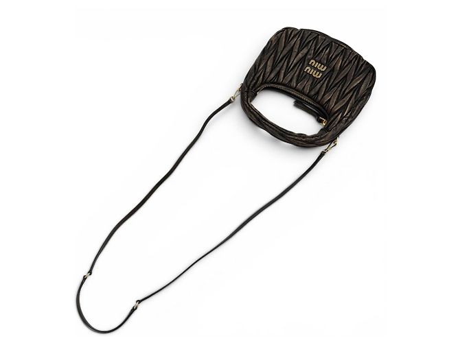 Borsa hobo Miu Miu Wonder in pelle matelassé - vista 8
