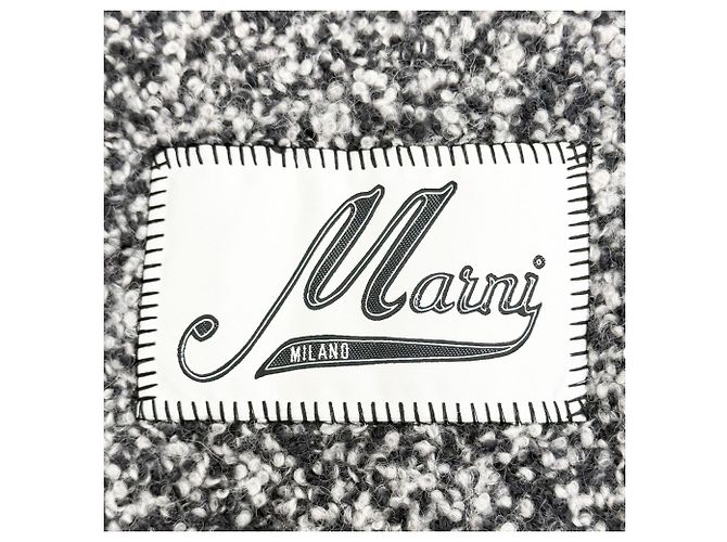 Marni langer Stola aus Alpaka-Bouclé-Gewebe mit Logo-Patch Schwarz Weiß - Ansicht 6