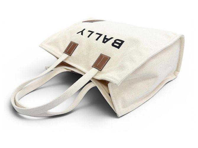 Bally Akelei Large Tote Bag aus Canvas mit Leder-Logo-Patch Braun Roh - Ansicht 4