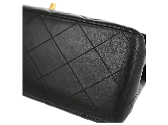 Chanel Classic Single Flap Quilted Lambskin Jumbo Nero - vista 4