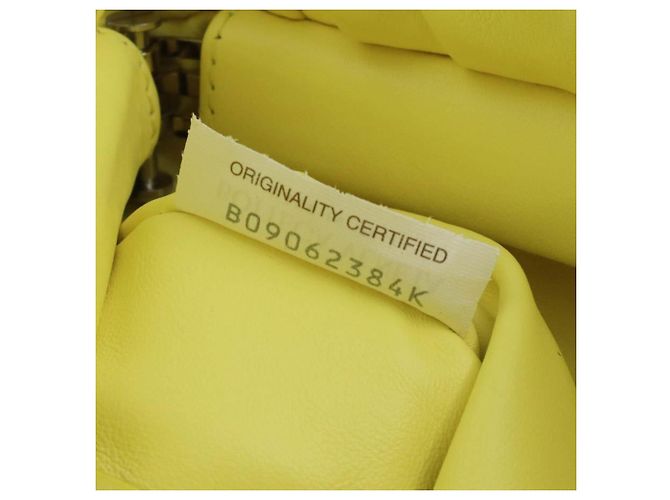 Borsa a tracolla in pelle gialla Bottega Veneta Giallo - vista 15