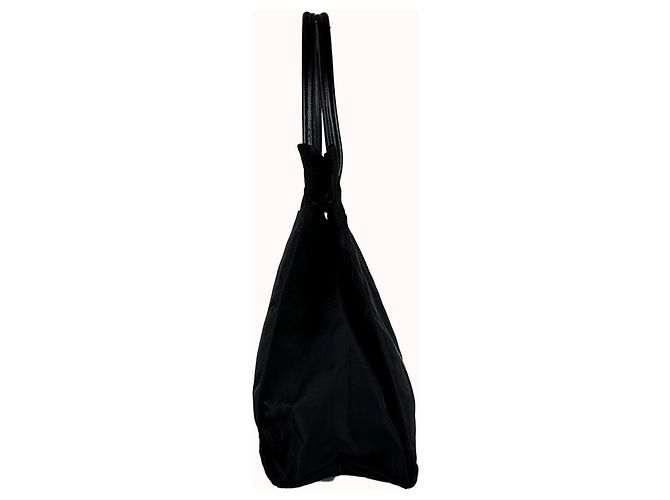 Prada Handtasche aus Nylon und Leder Schwarz - Ansicht 2