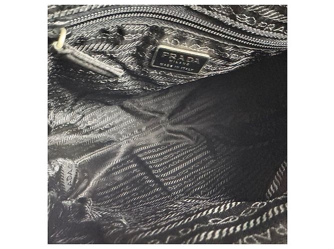 Prada Handtasche aus Nylon und Leder Schwarz - Ansicht 5