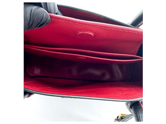 Prada Cuir Double Saffiano Leather Medium Noir - vue 5