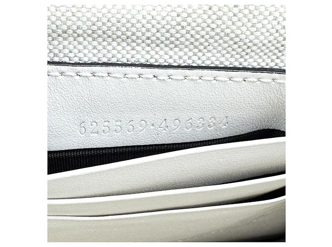 Pochette Gucci en cuir perforé embossé GG Blanc - vue 7