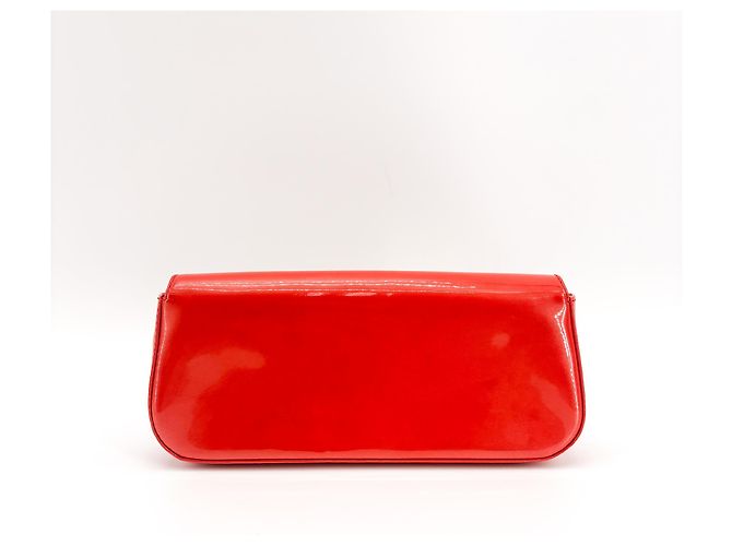 Clutch Louis Vuitton Sobe in vernice Rosso - vista 2