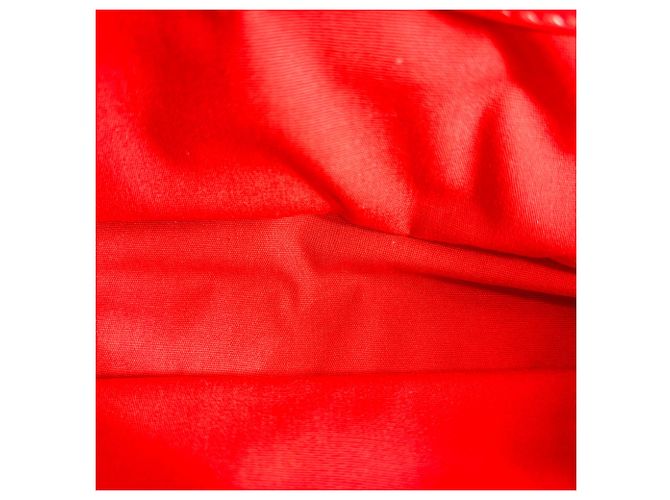 Clutch Louis Vuitton Sobe in vernice Rosso - vista 5