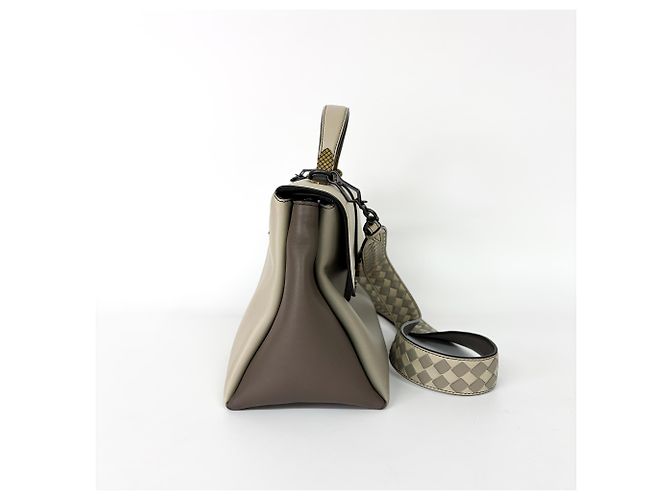 Bottega Veneta Piazza Top Handle Leather with Intrecciato Detail Medium Castaño - vista 4