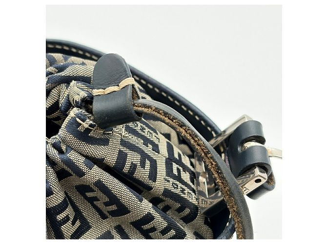 Borsa a tracolla Fendi Zucca Navy Blu navy - vista 16