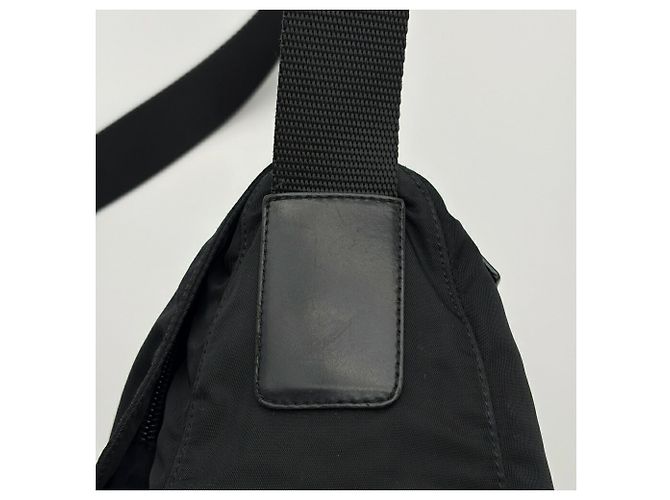 Sac à épaule Prada Tessuto Noir - vue 15