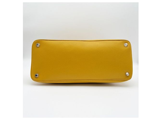 Saco Tote Prada em couro amarelo - vista 7