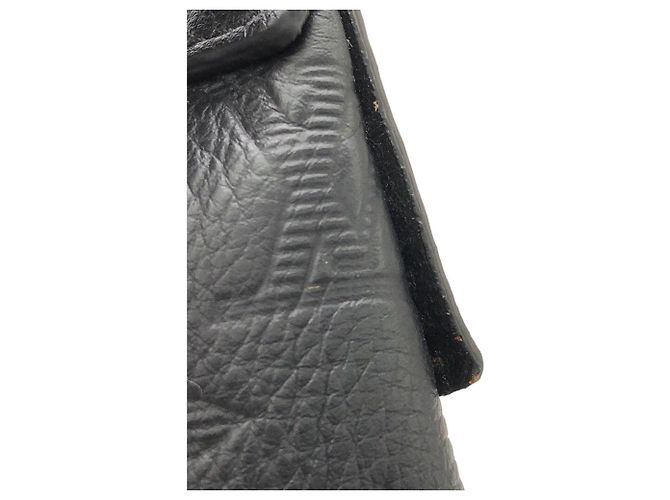 Louis Vuitton Monogram Shadow Hobo Cargo Schultertasche Schwarz - Ansicht 4