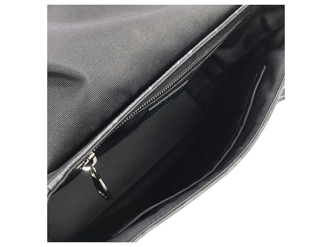 Sac à bandoulière Louis Vuitton Monogram Eclipse Messenger Voyage PM Noir - vue 6