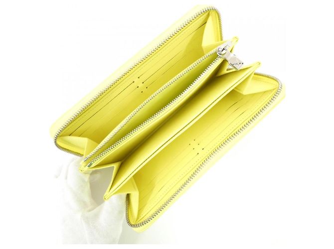 Louis Vuitton Coussin Zippy Wallet Yellow - view 6