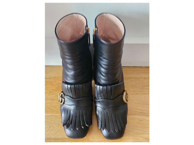 Botines Gucci GG Marmont de piel negra con flecos Negro - vista 5