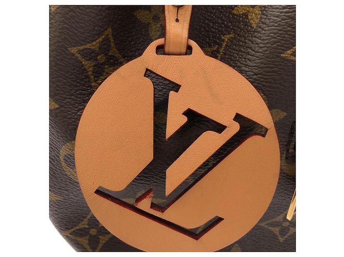 Mochila Louis Vuitton Monogram Montsouris PM Castaño - vista 6