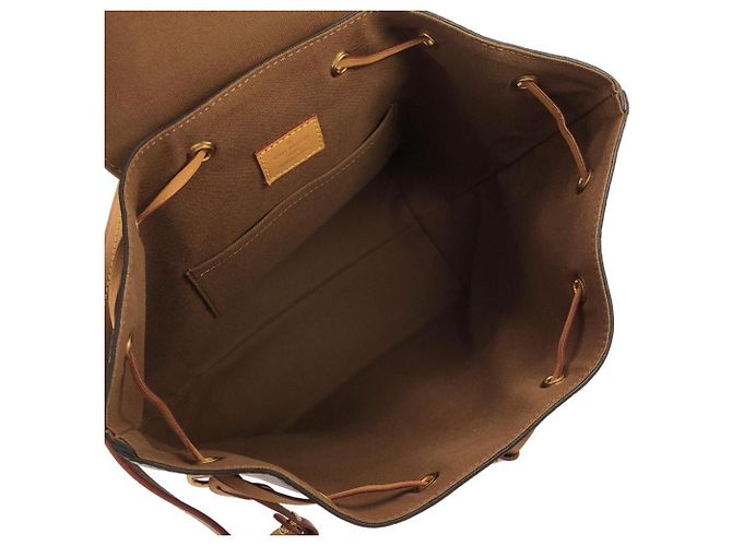 Mochila Louis Vuitton Monogram Montsouris PM Castaño - vista 8