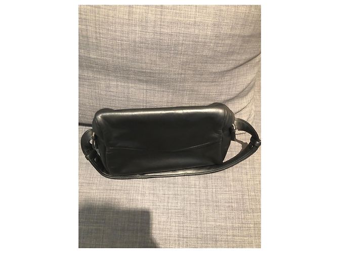 Prada Signaux Bolsa em couro nappa acolchoado Preto - vista 2