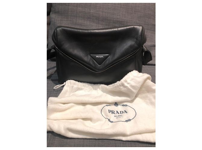 Prada Signaux Bolsa em couro nappa acolchoado Preto - vista 3