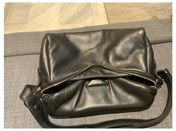 Prada Signaux Tasche aus gestepptem Nappaleder Schwarz - Ansicht 7