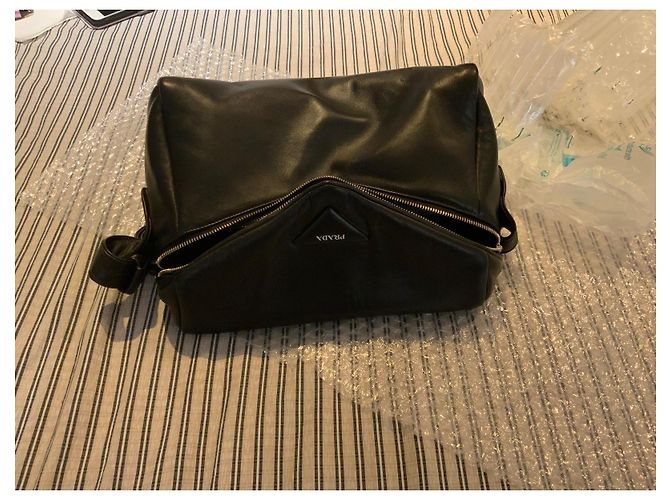 Prada Signaux Tasche aus gestepptem Nappaleder Schwarz - Ansicht 8