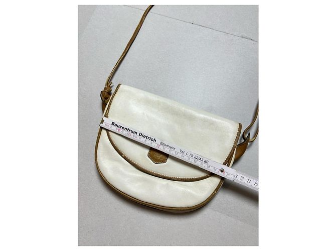 Céline Triomphe Bolsa de ombro em couro branco Marrom - vista 11