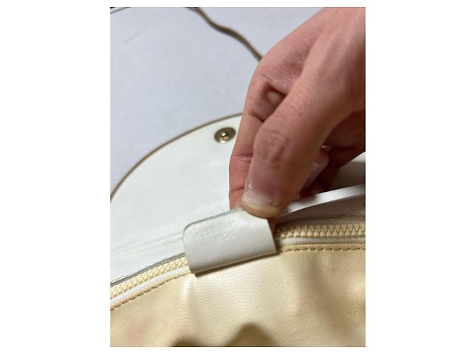 Céline Triomphe Bolsa de ombro em couro branco Marrom - vista 9