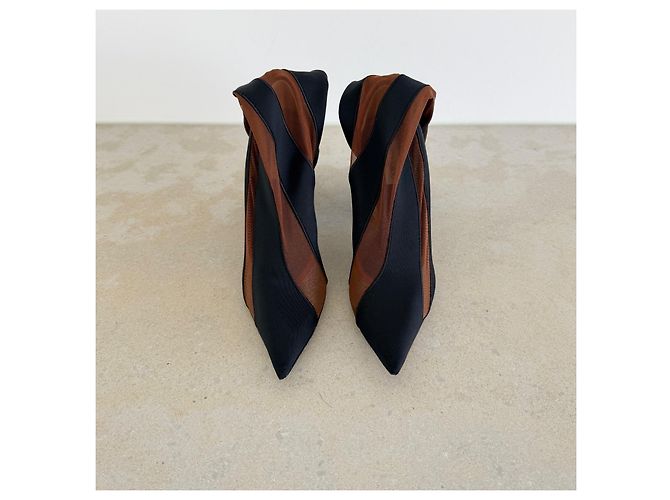 Jimmy Choo x Mugler Stivaletti Spiral in mesh trasparente Marrone Nero - vista 3