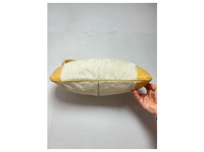 Céline Triomphe Handtasche aus Canvas und Leder weiß/gelb - Ansicht 5