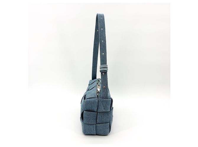 Bottega Veneta Cassette Maxi Intrecciato Denim Blu - vista 4
