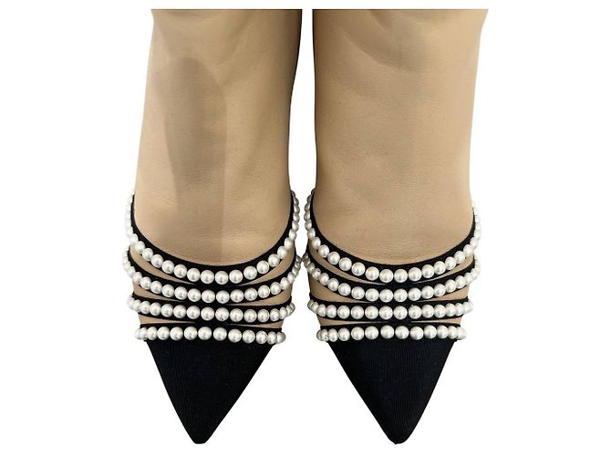 Stivaletti Chanel CC con punta e perle Sz.38.5 usati - vista 6
