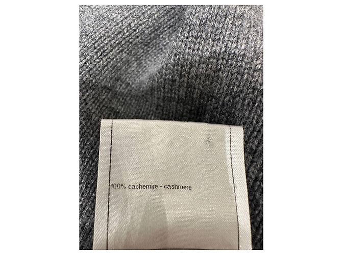 Chanel 100% Kaschmir Grauer Langer Cardigan mit CC-Verschluss Gr. 38 Gebraucht - Ansicht 5