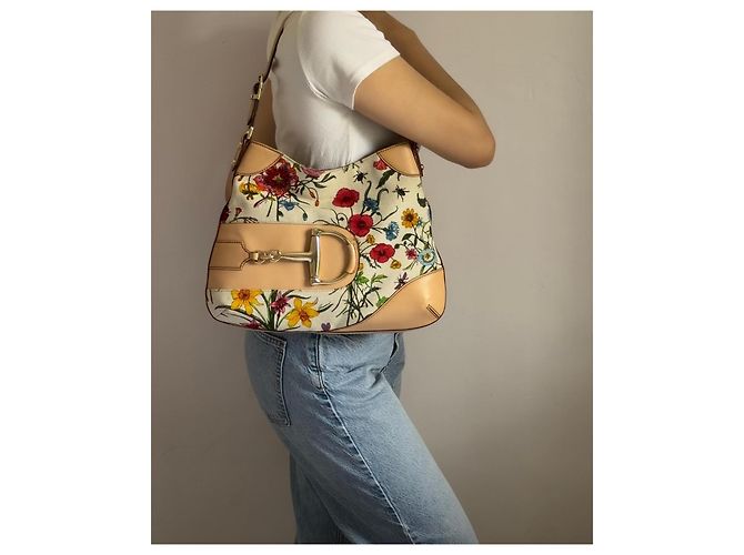 Gucci Hasler Flora Canvas Hobo-Tasche Pink Weiß Rot Blau Mehrfarben Beige Grün Lila Gelb Gold hardware - Ansicht 20