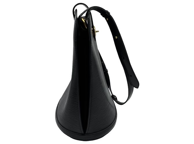 Louis Vuitton Cluny Epi MM Nero - vista 4