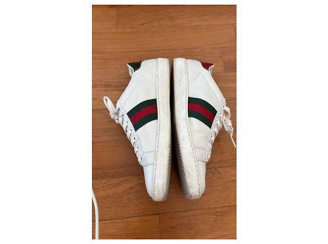 Sneaker Gucci pelle bianca perle e borchie Bianco Rosso Verde - vista 2