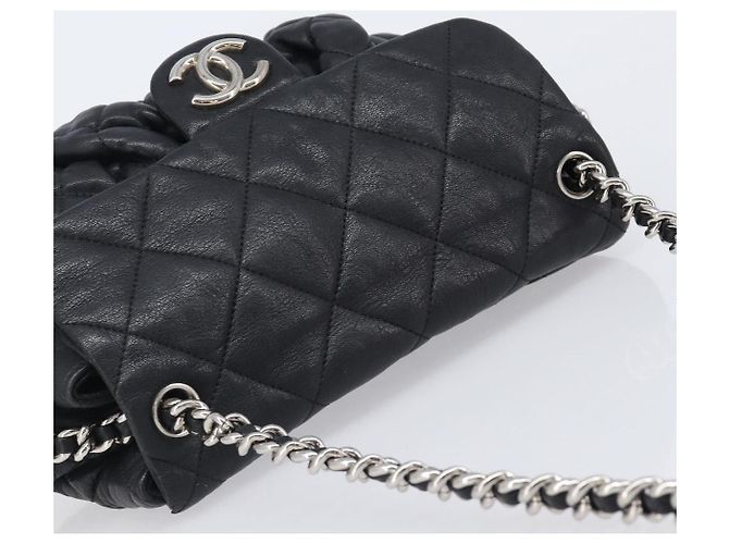 Borsa a tracolla CHANEL Matelasse con catena in pelle d'agnello nera e argento CC Auth ka6097SAV Nero - vista 6
